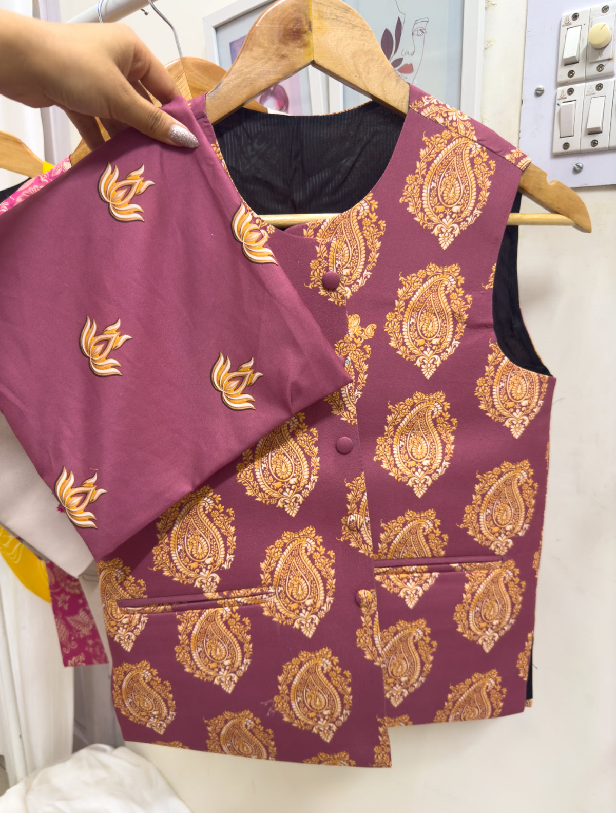 Dhathu & sadri combo-54