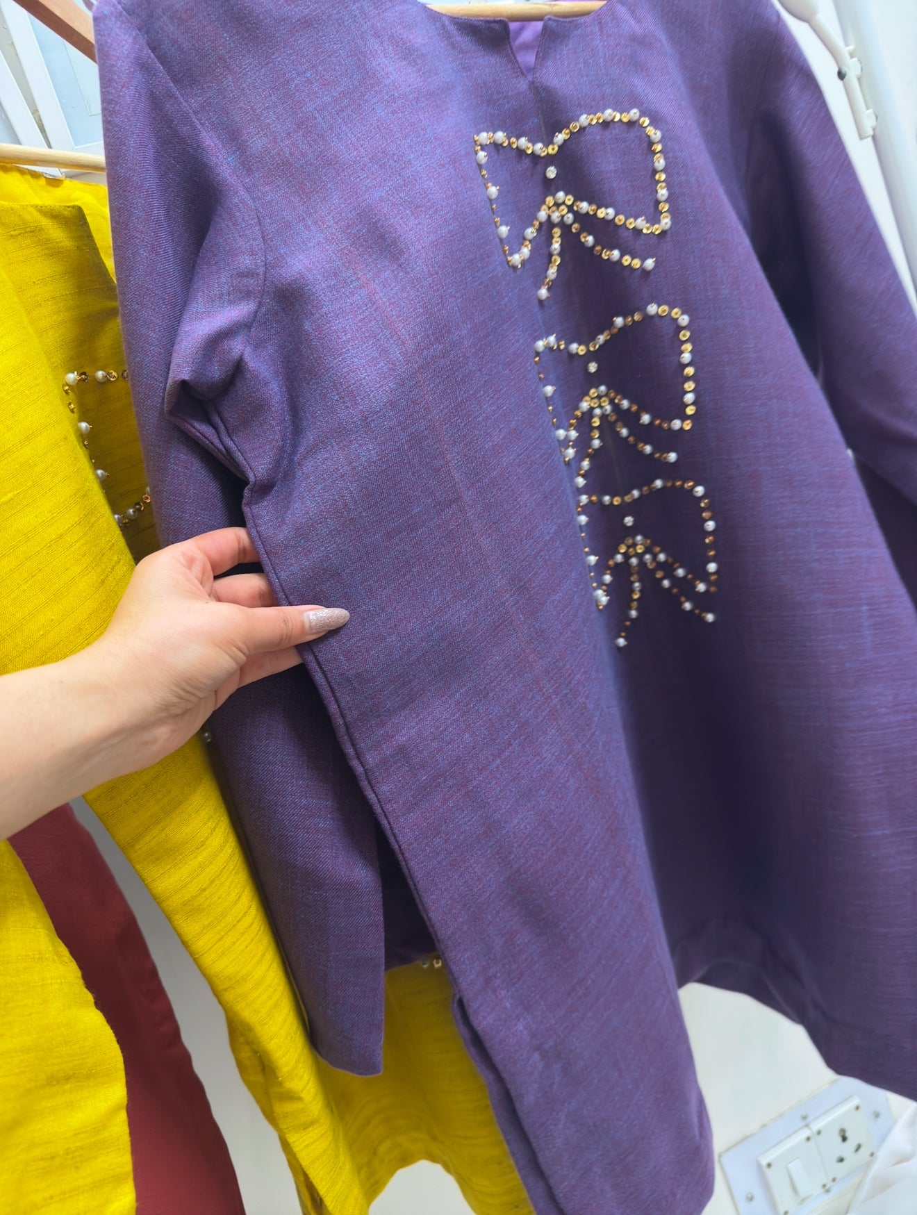 Hand Embroidered Kurti-04