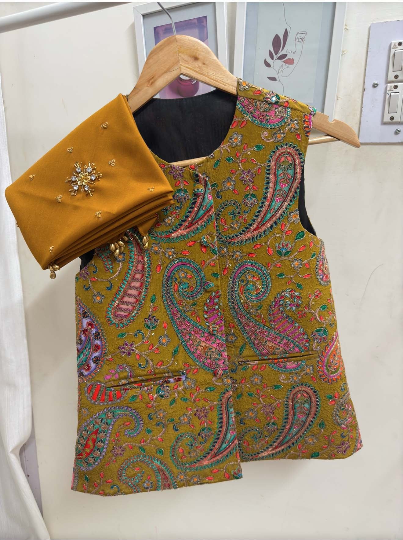 Dhathu & sadri combo-61