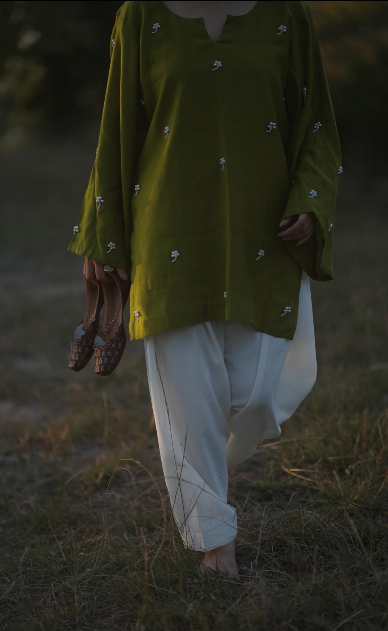 Hand Embroidered Kurti-02